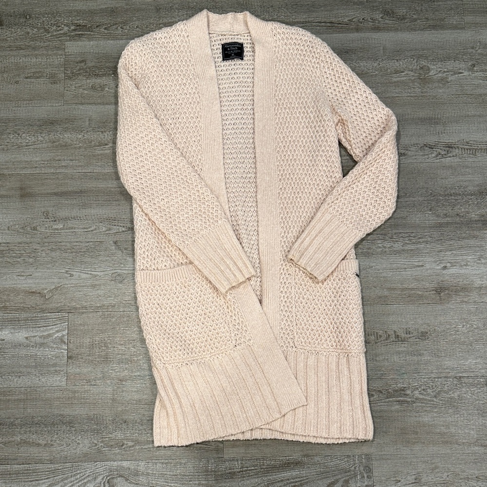 Abercrombie & Fitch Soft Pink Knit Cardigan